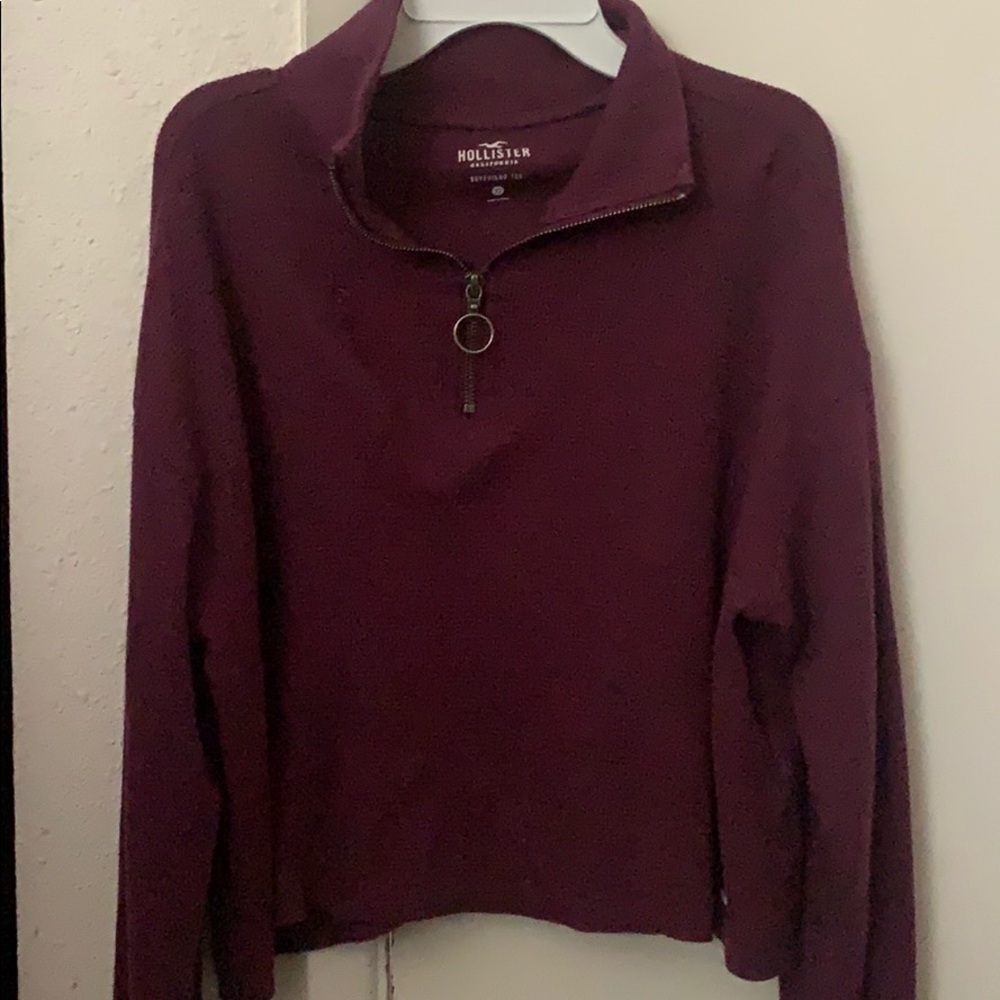 Hollister boyfriend tee